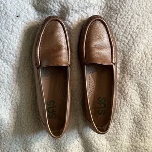 SAS Tripad Comfort Women's Gold Leather Loafers